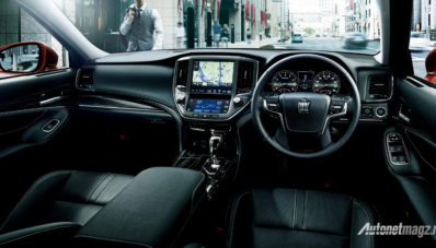 Toyota Beri Penyegaran Pada Toyota Crown di Tokyo Motor Show 2015 Toyota Beri Penyegaran Pada Toyota Crown di Tokyo Motor Show 2015