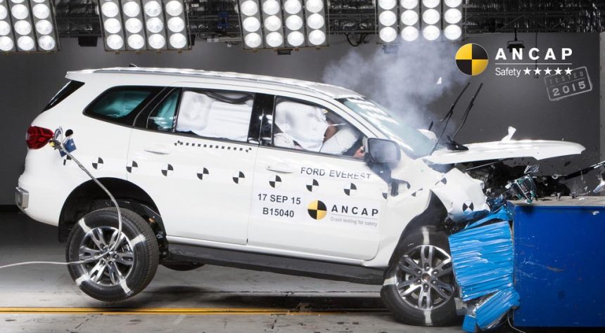 Bravo, Toyota Fortuner dan Ford Everest Baru Raih Lima Bintang di Tes Tabrak ANCAP!