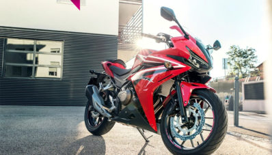 New Honda CBR500R Dirilis, Tampil Lebih Tajam dan Elegan Dengan Iluminasi LED New Honda CBR500R Dirilis, Tampil Lebih Tajam dan Elegan Dengan Iluminasi LED