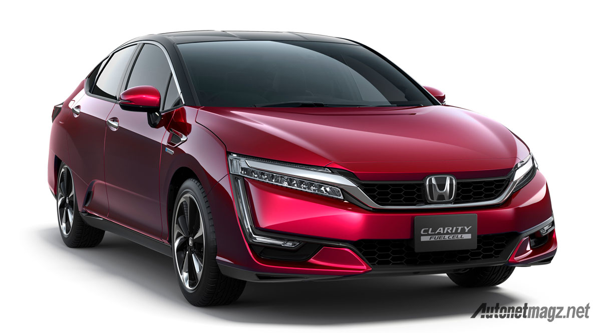 Berita, honda clarity fuel cell: Mari Simak Honda Clarity Fuel Cell, Rival Toyota Mirai Yang Bisa Menjadi Gardu Listrik Berjalan!