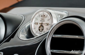Gila, Jam Analog Opsional Bentley Bentayga Ini Harganya Nyaris Setara Bentley Bentayganya Sendiri! Gila, Jam Analog Opsional Bentley Bentayga Ini Harganya Nyaris Setara Bentley Bentayganya Sendiri!
