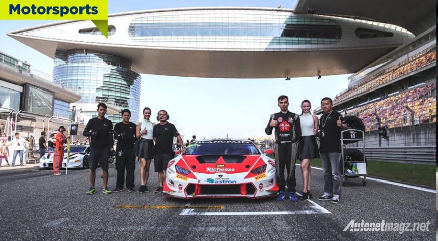 Bendera Merah Putih Berkibar di Balapan Lamborghini Blancpain Super Trofeo Shanghai Bendera Merah Putih Berkibar di Balapan Lamborghini Blancpain Super Trofeo Shanghai