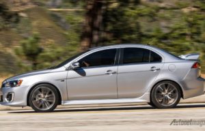 Mitsubishi Lancer Difacelift Lagi, Fokus Pada Fitur Baru dan Sedikit Revisi Tampilan Mitsubishi Lancer Difacelift Lagi, Fokus Pada Fitur Baru dan Sedikit Revisi Tampilan
