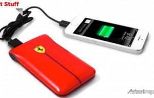 Belum Mampu Beli Supercar Ferrari? Beli Powerbank Original Ferrari Ini Saja!