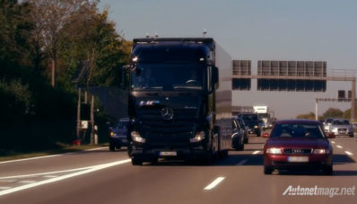 Uji Coba Truk Mercedes Benz Bersistem Auto Pilot Lancar, Bakal Disiapkan Untuk Tahun 2020 Uji Coba Truk Mercedes Benz Bersistem Auto Pilot Lancar, Bakal Disiapkan Untuk Tahun 2020
