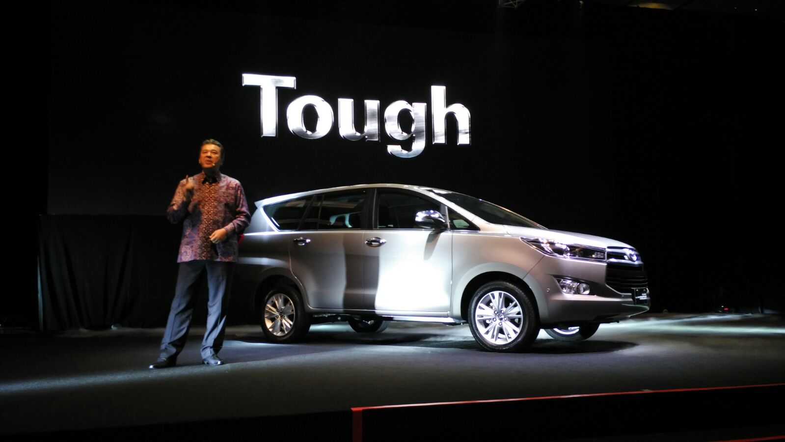 Berita, All New Innova India 2015: All New Toyota Kijang Innova 2016 Diluncurkan di Indonesia!