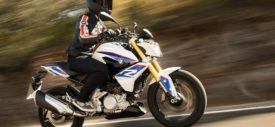 BMW-G310R-pearl-white-front