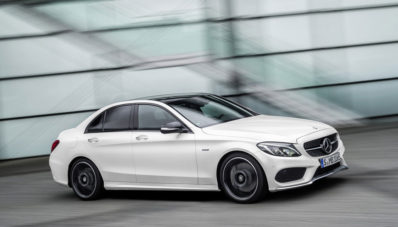 Beuh, Floyd Mayweather Berikan C450AMG Untuk Anaknya di Ulang Tahun ke-16