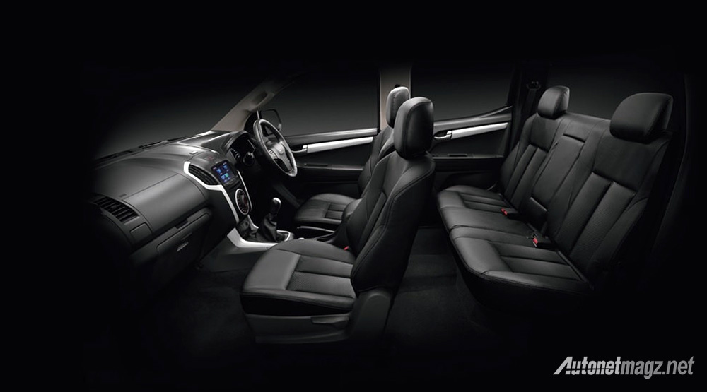 Berita, interior isuzu d-max facelift kabin: Isuzu D-Max Facelift Dirilis di Thailand, Siap Tantang Rival Bermodalkan Mesin dan Transmisi Baru!