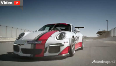 Porsche dan Mark Webber Buktikan Bahayanya Mengemudi Sambil Main HP, Bahkan di Sirkuit! Porsche dan Mark Webber Buktikan Bahayanya Mengemudi Sambil Main HP, Bahkan di Sirkuit!