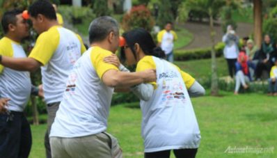 Honda Brio Community Bekasi Touring Charity ke Lembang Honda Brio Community Bekasi Touring Charity ke Lembang