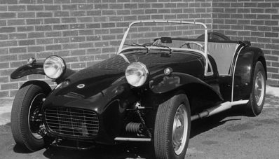 Mengenal Caterham, Pembuat Sports Car Ringan Dari Inggris Mengenal Caterham, Pembuat Sports Car Ringan Dari Inggris