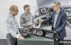 Mercedes Benz : Kami Siap Kurangi Pekerja Robot dan Tambah Pekerja Manusia Mercedes Benz : Kami Siap Kurangi Pekerja Robot dan Tambah Pekerja Manusia