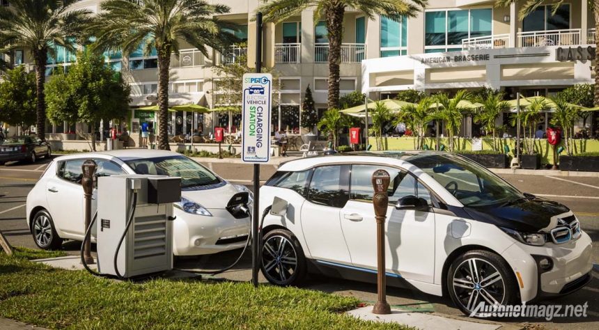 BMW dan Nissan Bahu Membahu Perbanyak Jumlah Charger Mobil Listrik di Amerika Serikat BMW dan Nissan Bahu Membahu Perbanyak Jumlah Charger Mobil Listrik di Amerika Serikat