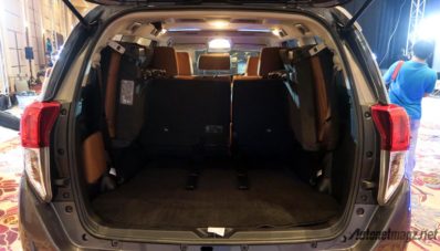 First Impression Review All New Toyota Kijang Innova 2016 First Impression Review All New Toyota Kijang Innova 2016