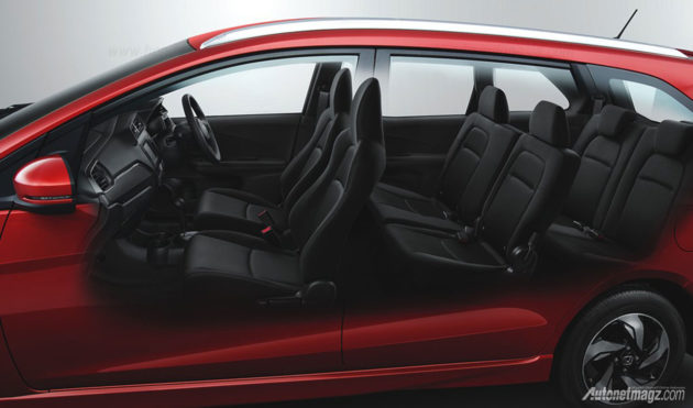 Foto-Interior-Honda-Mobilio-RS-Facelift-2016