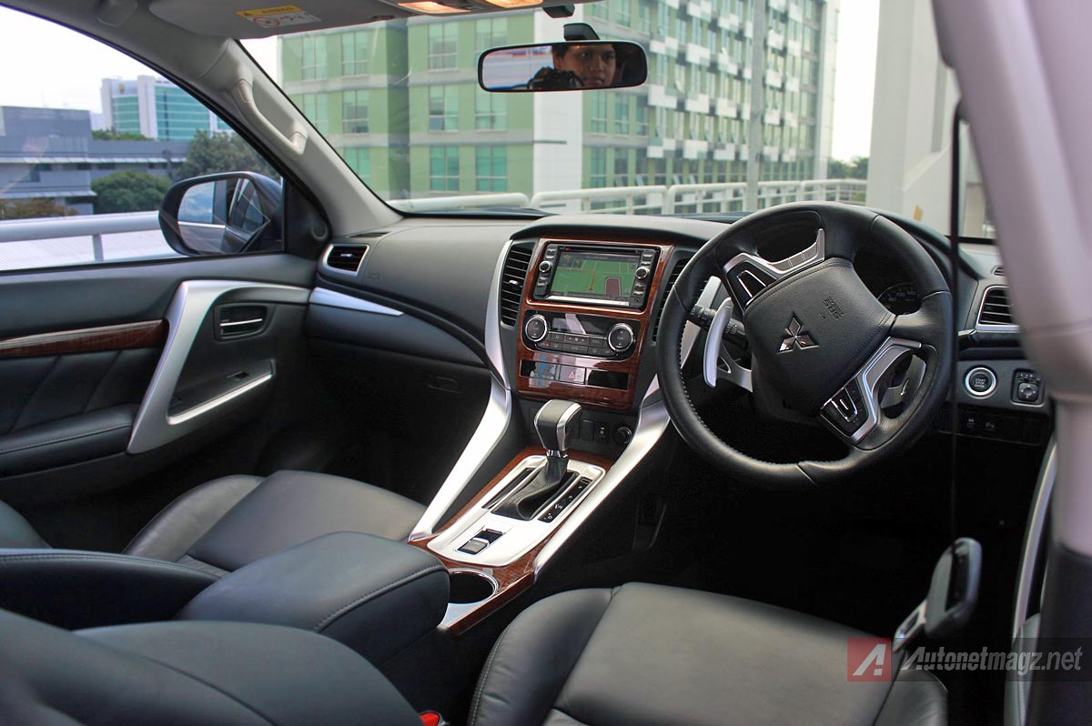 Foto interior  All New Mitsubishi Pajero  Sport  baru 2019 