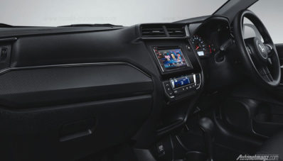 Honda Mobilio Facelift 2016 Diluncurkan, Ini Bedanya! Honda Mobilio Facelift 2016 Diluncurkan, Ini Bedanya!