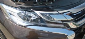 Projector headlight lampu Pajero Sport baru dan grill