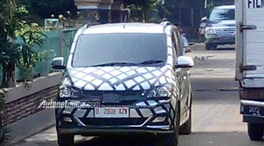 Wuling Hong Guang, MPV Negeri Tirai Bambu Tertangkap Basah Sedang Diuji di Indonesia! Wuling Hong Guang, MPV Negeri Tirai Bambu Tertangkap Basah Sedang Diuji di Indonesia!