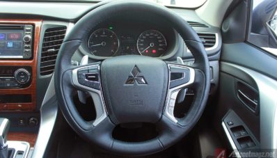 First Impression Review Mitsubishi All New Pajero Sport Indonesia, Part 2 : Interior First Impression Review Mitsubishi All New Pajero Sport Indonesia, Part 2 : Interior