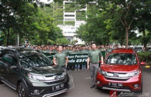 Sebanyak 200 Unit Honda BR-V Pertama Menemui Pemiliknya Dengan Perayaan Spesial Sebanyak 200 Unit Honda BR-V Pertama Menemui Pemiliknya Dengan Perayaan Spesial