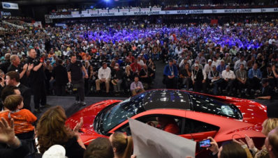 Acura NSX Unit Pertama Berhasil Dilelang Senilai 1,2 Juta Dolar AS Acura NSX Unit Pertama Berhasil Dilelang Senilai 1,2 Juta Dolar AS