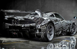 Pagani Rilis Teaser Huayra Yang Lebih Ganas, Terbatas Hanya 20 Unit! Pagani Rilis Teaser Huayra Yang Lebih Ganas, Terbatas Hanya 20 Unit!