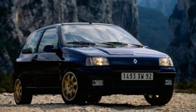 Peugeot 205 GTi Dinobatkan Sebagai Hot Hatchback Terhebat Sepanjang Masa Peugeot 205 GTi Dinobatkan Sebagai Hot Hatchback Terhebat Sepanjang Masa
