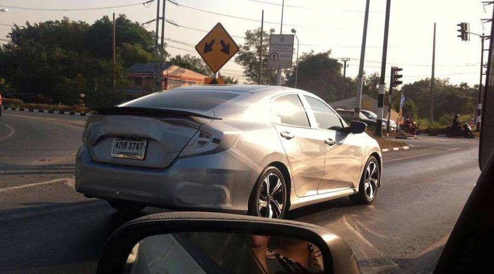 Honda, spyshot-honda-civic-2016-thailand: Honda Civic Sedan Terpantau Sedang Uji Coba Di Thailand