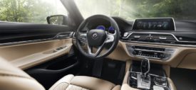 BMW-Alpina-B7-xdrive-2016-rear