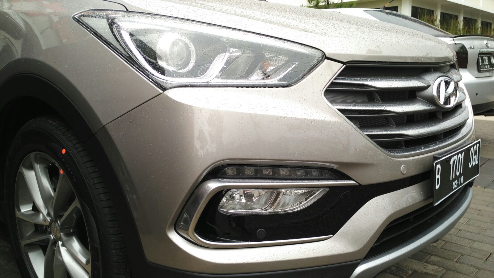Hyundai, Hyundai Santa Fe: Hyundai Santa Fe Facelift Dipersiapkan Lawan Fortuner dan Pajero Sport