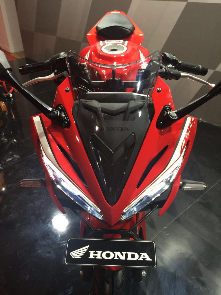 Honda, Lampu LED Honda CBR 150 R Baru: All New Honda CBR 150 R Diluncurkan, Lebih Sangar Bro!