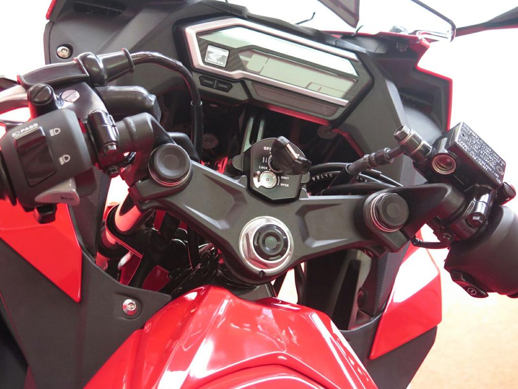 Honda, Speedometer Honda CBR150R 2016: All New Honda CBR 150 R Diluncurkan, Lebih Sangar Bro!