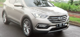 Interior Hyundai Santa Fe facelift 2016