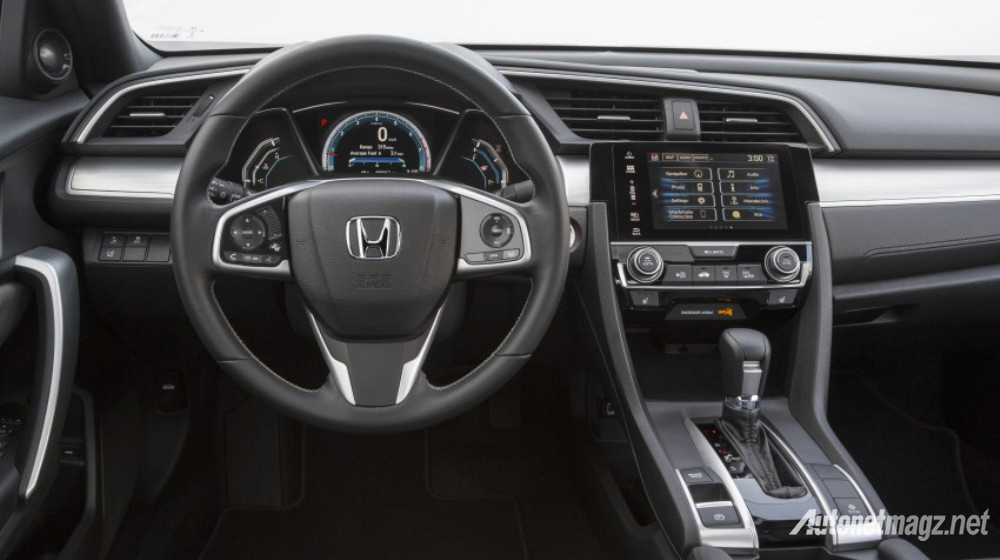 Honda, honda-civic-coupe-2016-dashboard: Inilah Wujud Honda Civic Coupe Turbo, Cocok Buat Indonesia?