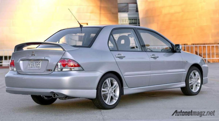 Фары mitsubishi lancer cedia