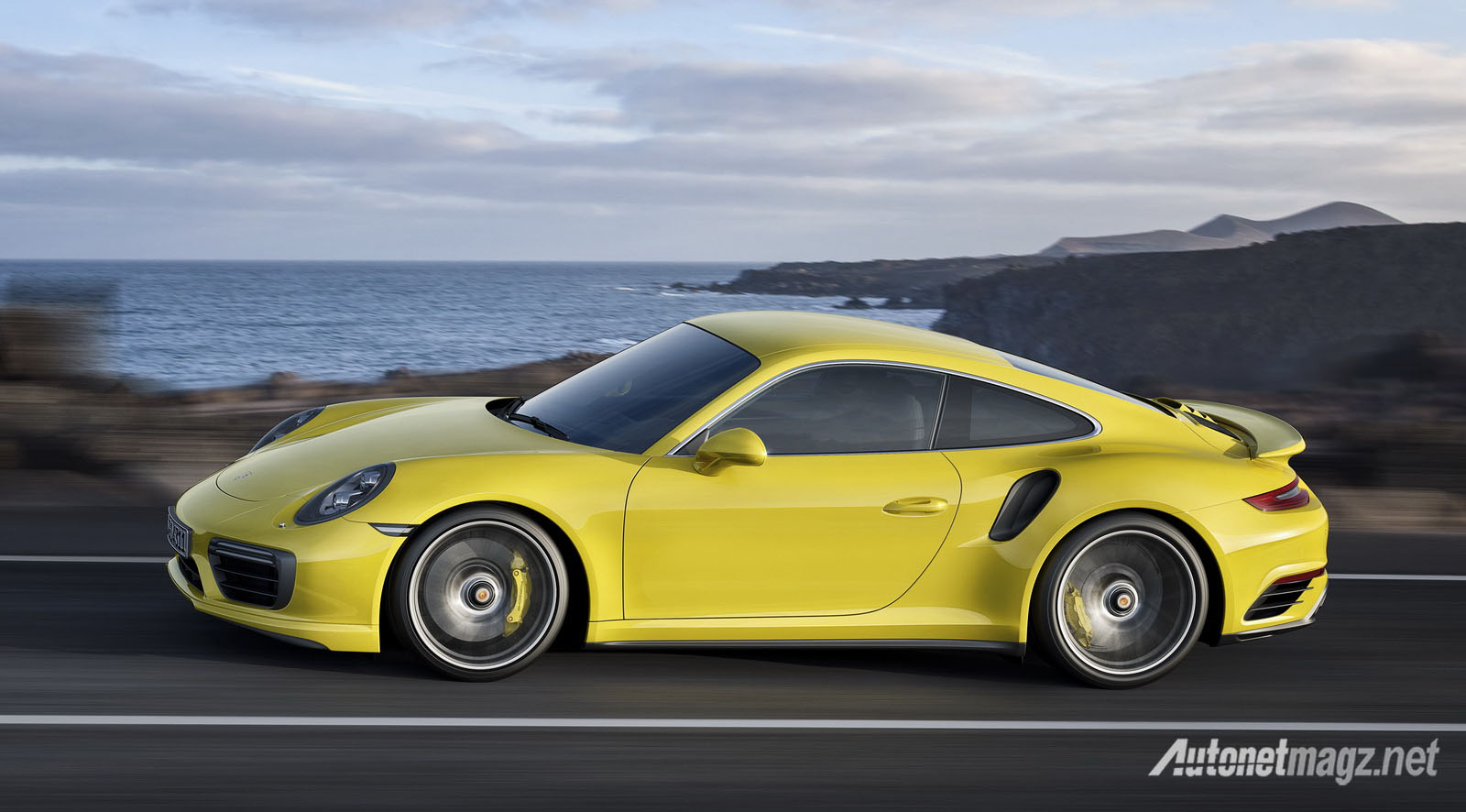 International, : Ini Dia Tampilan Baru Porsche 911 Turbo dan 911 Turbo S!