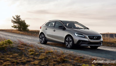 Volvo V40 dan V40 Cross Country Diperkenalkan Di Geneva Volvo V40 dan V40 Cross Country Diperkenalkan Di Geneva