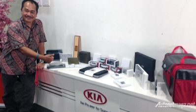 Pemilik KIA Rio Asal Indonesia Berhasil Sabet Gelar The Best KIA Global Ambassador 2015