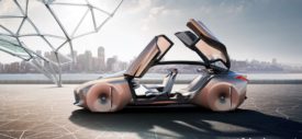 BMW-Vision-Next-100-2016-back