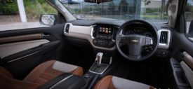 Chevrolet-Trailblazer-Premiere-interior