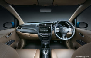 Honda Brio Facelift 2016 Dashboardnya Sama Dengan BR-V dan Mobilio Honda Brio Facelift 2016 Dashboardnya Sama Dengan BR-V dan Mobilio