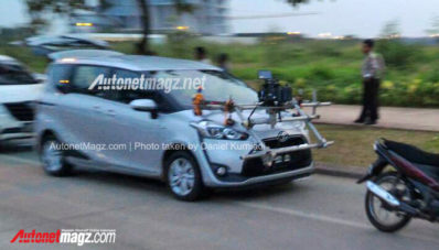 Spy Shot : Toyota Sienta Indonesia Sedang Berkeliaran di Jalan! Spy Shot : Toyota Sienta Indonesia Sedang Berkeliaran di Jalan!