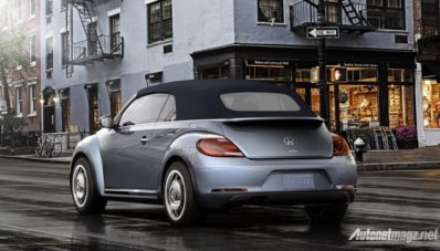 VW Bettle Denim Edition Tampil Dengan Gaya Klimis Dan Rapi