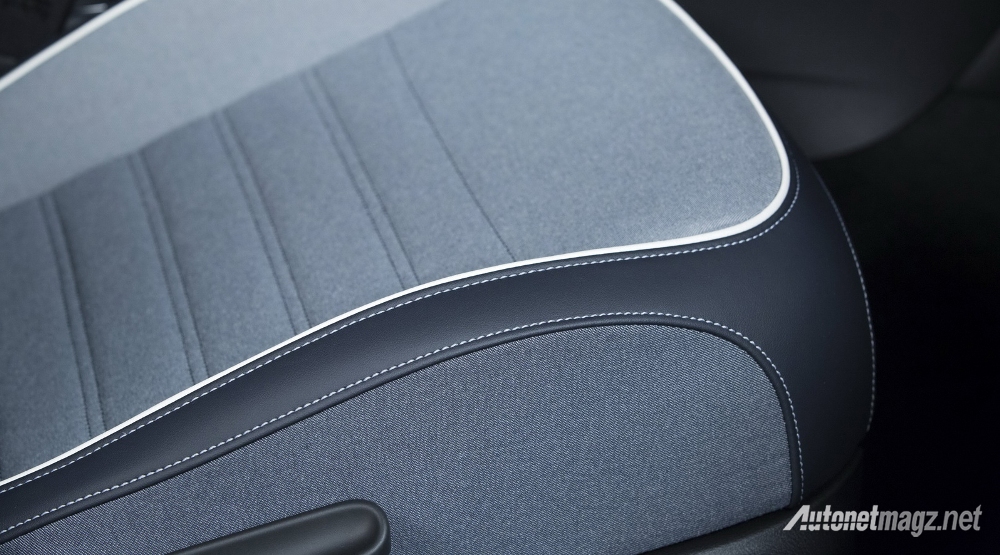 International, VW-Beetle-Denim-2016-seat-detail: VW Bettle Denim Edition Tampil Dengan Gaya Klimis Dan Rapi