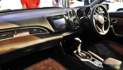 First Impression Review Honda CR-Z 2016 Indonesia First Impression Review Honda CR-Z 2016 Indonesia