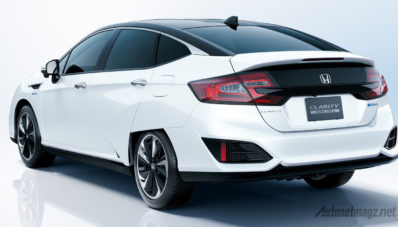 Honda Clarity FCV Fuel Cell Hydrogen Sudah Mengaspal di Jepang