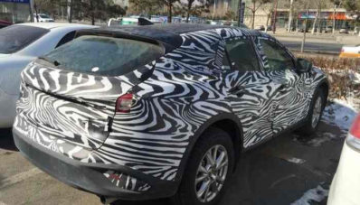 Mazda CX-4 Tertangkap Basah Lagi Luar dan Dalam Mazda CX-4 Tertangkap Basah Lagi Luar dan Dalam