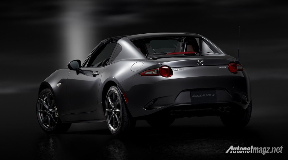 Berita, mazda mx5 rf rear: Mazda MX-5 RF Coba Pikat Konsumen Dengan Gaya Targa Roof!